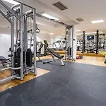 Atrium 5*