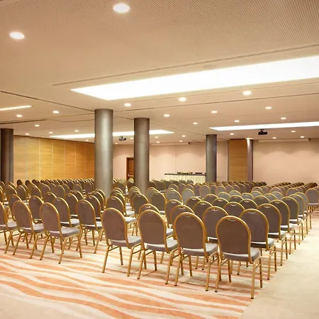 Atrium Hotell 5*