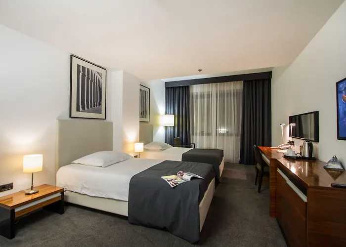 ホテル アトリウム