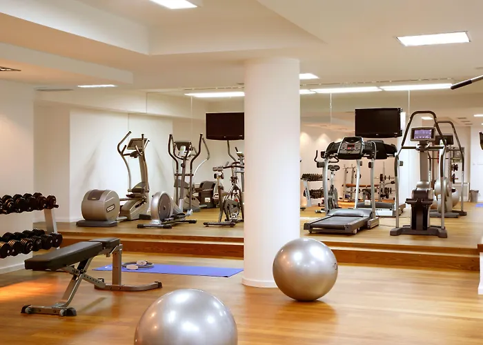 Atrium Split