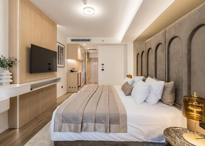 Hotell Atrium 5*