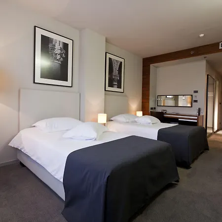 Atrium Hotel 5*